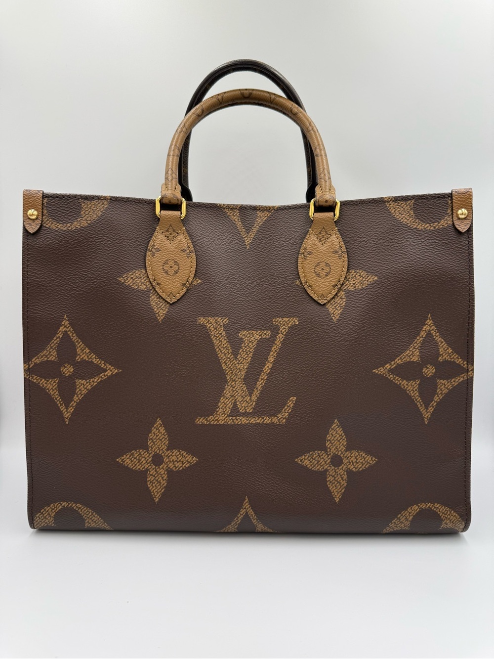 Louis Vuitton On The Go MM